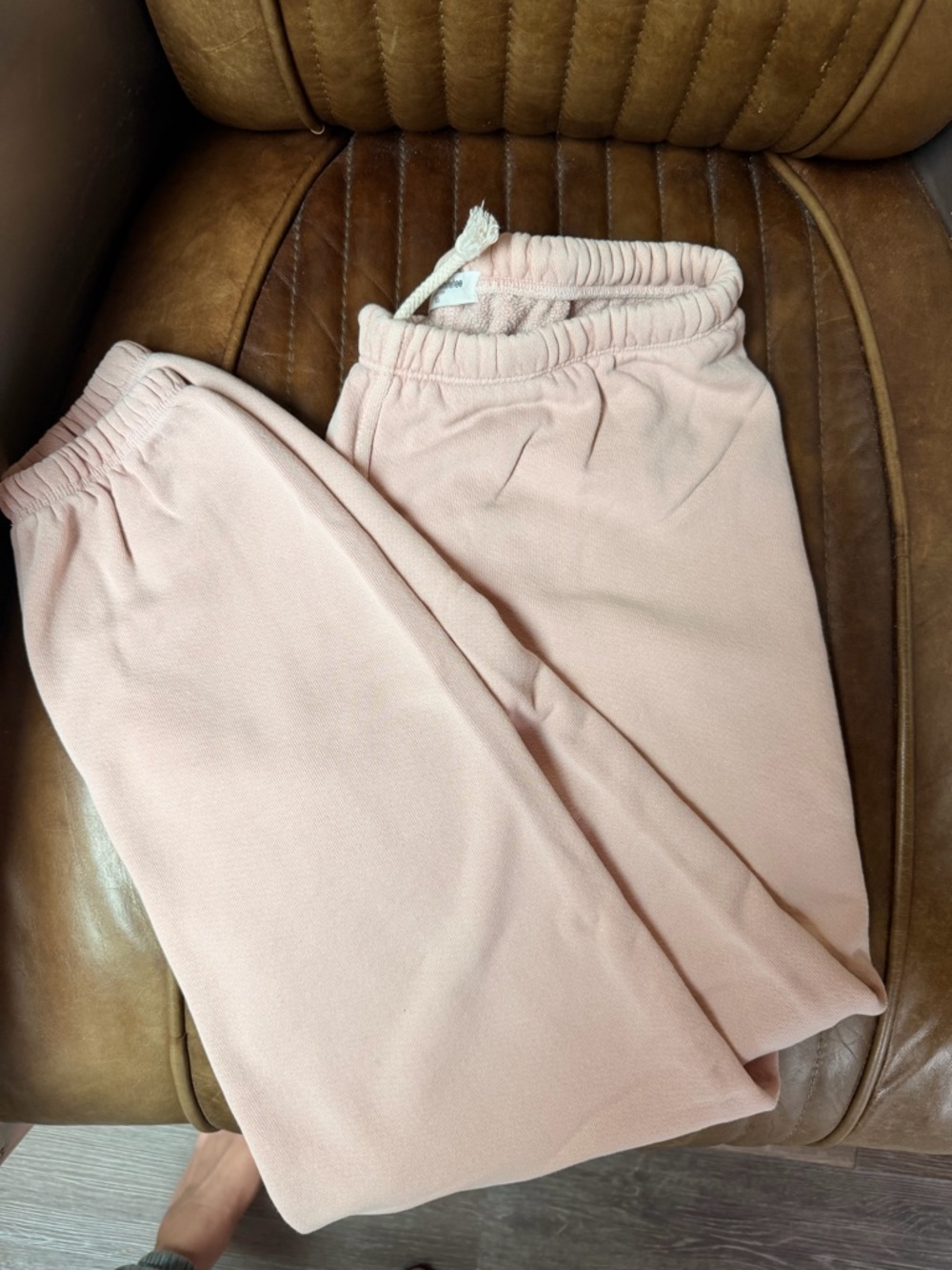 perfectwhitetee johnny
french terry easy sweatpant

Blush pink